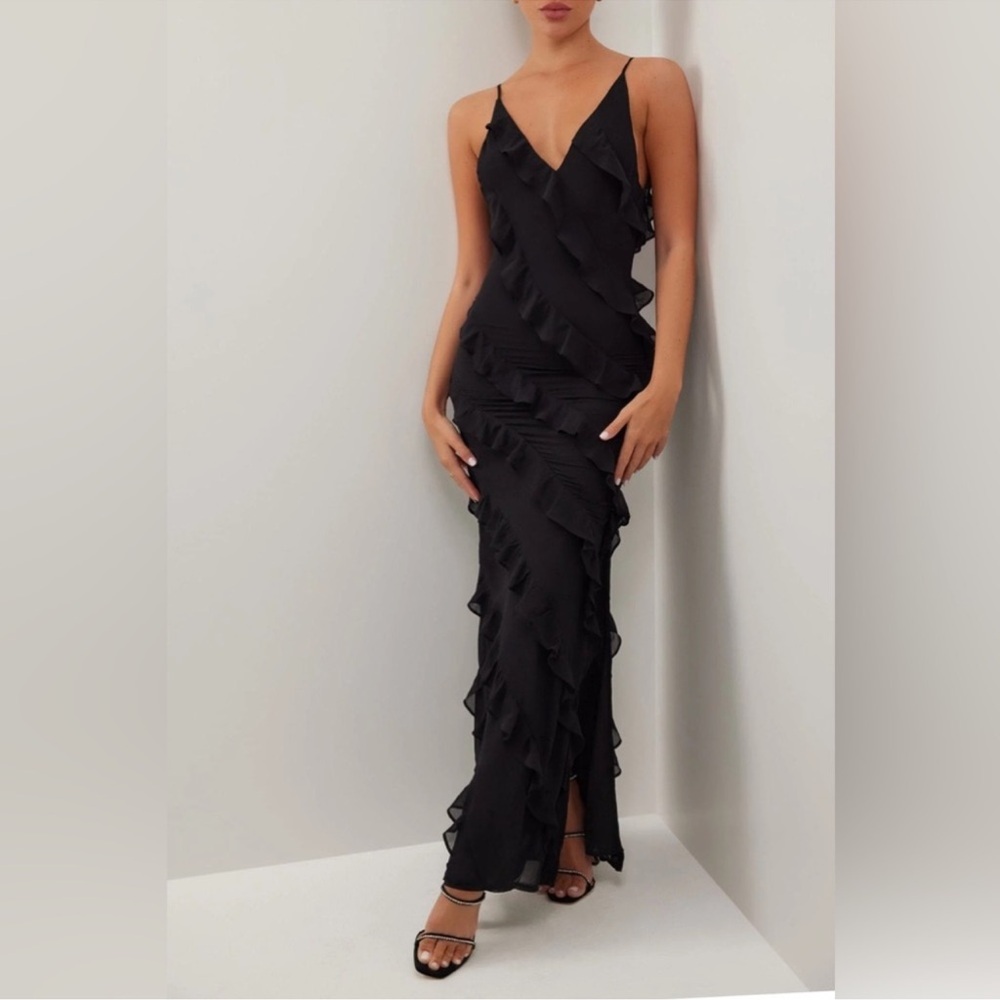 NEW Heiress Beverly Hills Black Chiffon Ruffle Maxi Dress